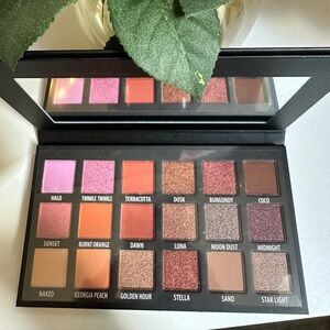 KAB Cosmetics Day & Night Eyeshadow Palette -New in Box